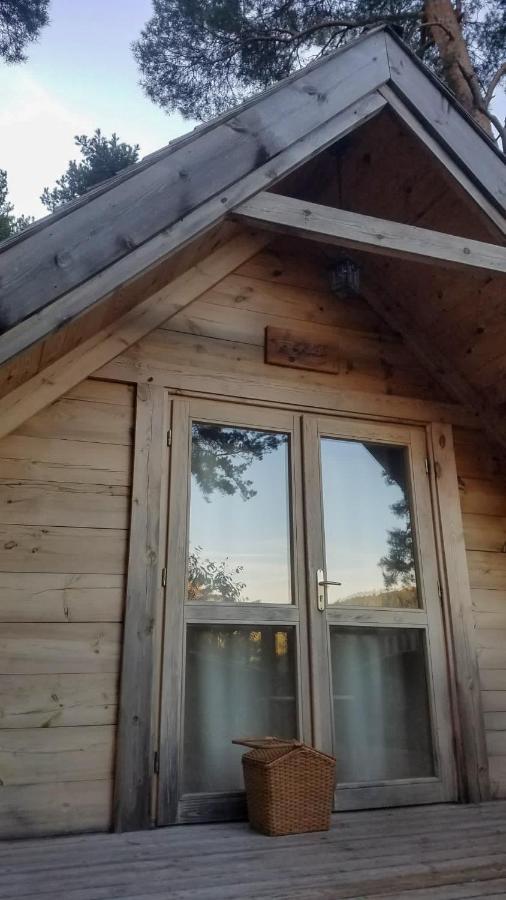 Cabane Lodge Domaine Du Lac Chambon Murol Eksteriør billede